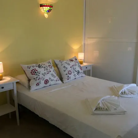 Casa Estrella Tías